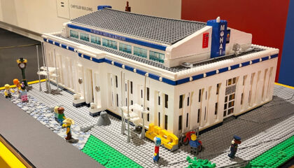 Mini-MOHAI built with LEGO® bricks.