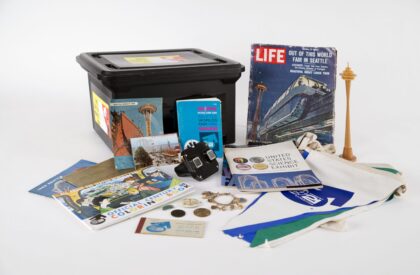 Century 21 Exposition Kit contents