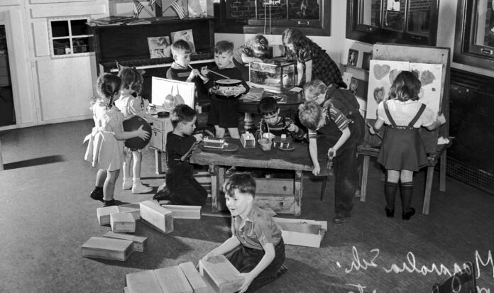 Kindergarten students at Magnolia School