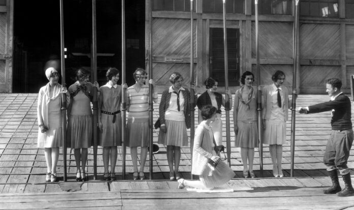 Women students with crew gear at the University of Washington