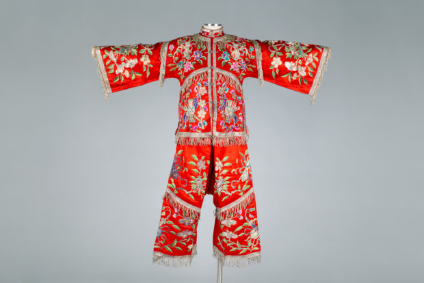 Chinese theatrical costume worn by Lillian Goon Dip, early 20th century