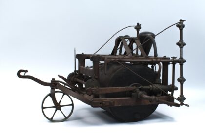 Large metal hop spraying machine.